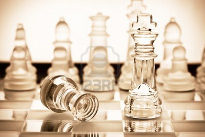 transparent-glass-chess-old-style